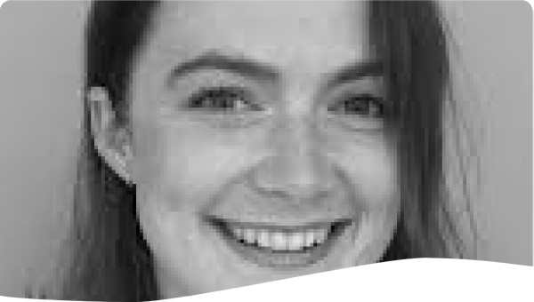 Headshot of Mairi Dean